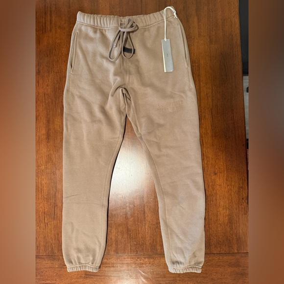 Fear of God Essentials Wood Color Size: Small New with tags